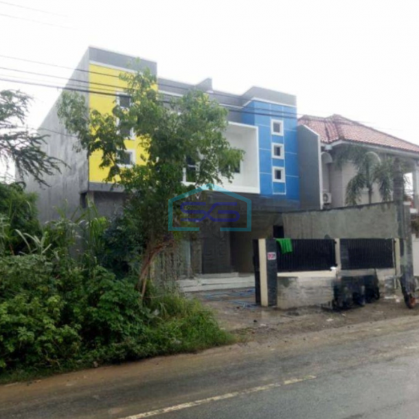 Dijual Ruko 2 Lantai Siap Pakai di Klodran Karanganyar Jawa Tengah-1