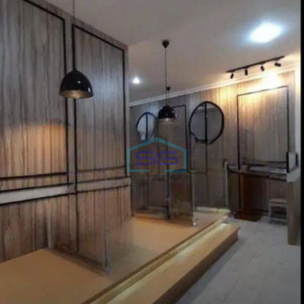 Disewakan Ruko 2 Lantai Siap Pakai di Colomandu Solo Luas Bangunan  156 m²-1