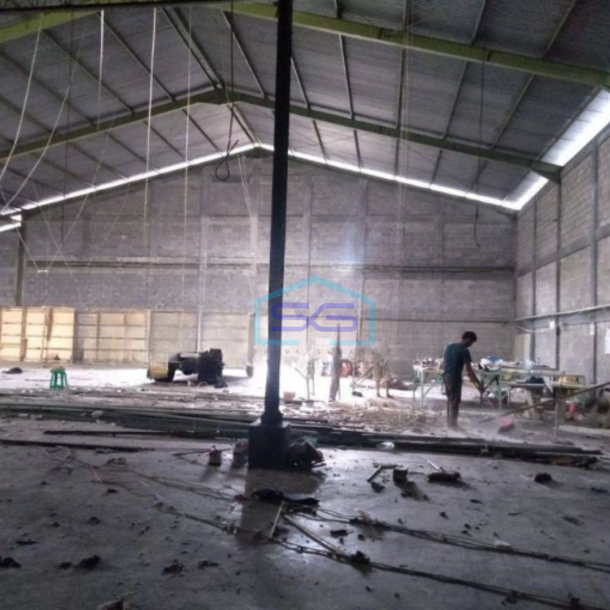 Disewakan Gudang Siap Pakai Akses Container Luas Tanah 1200 m² di Jaten Karanganyar-1