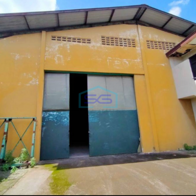 Disewakan Gudang Akses Container di Jebres Solo Luas Tanah  585 m²