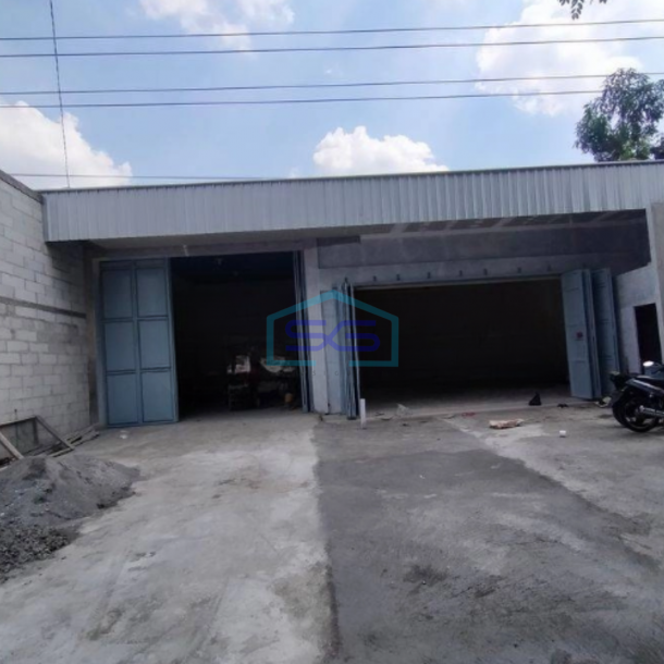 Disewakan Gudang Dekat Exit Tol Gondangrejo Karanganyar Luas Tanah  425 m²-2