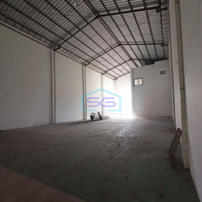 Disewakan Gudang industrial Kota Tangerang Lantai Ada Office Kontainer 40 Feet