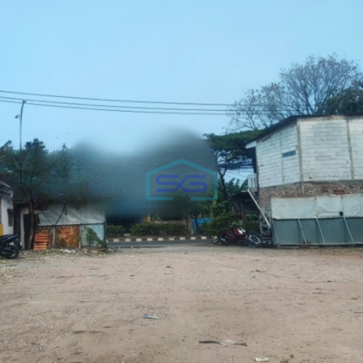 Disewakan Gudang Luas Bangunan 1500 m² di Pinggir Jalan Jurumudi Tangerang-2