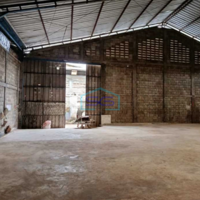 Disewakan Gudang Luas Bangunan  1000 m² di Daan Mogot Tangerang Ada Kantor-2