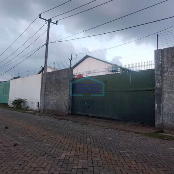 Disewakan Gudang Luas Bangunan 2160m² di Pergudangan 30, jl. Ir. Sutami Makassar-1