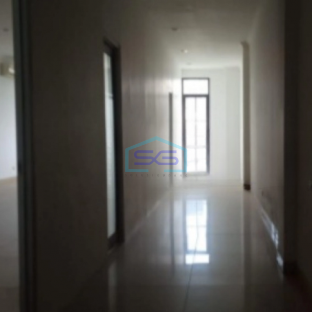 Disewakan Ruko Luas Tanah 183 m² Lokasi GajahMada Semarang-1