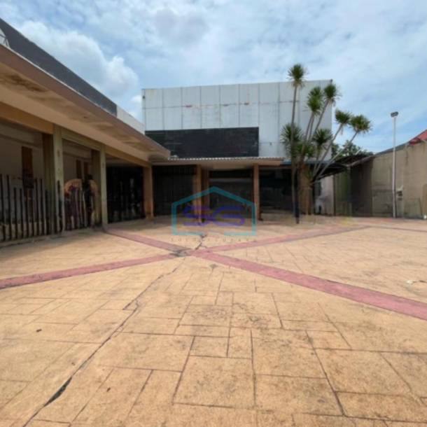 Disewakan Ruko Murah Luas Tanah  1159 m² Lokasi Semarang-3
