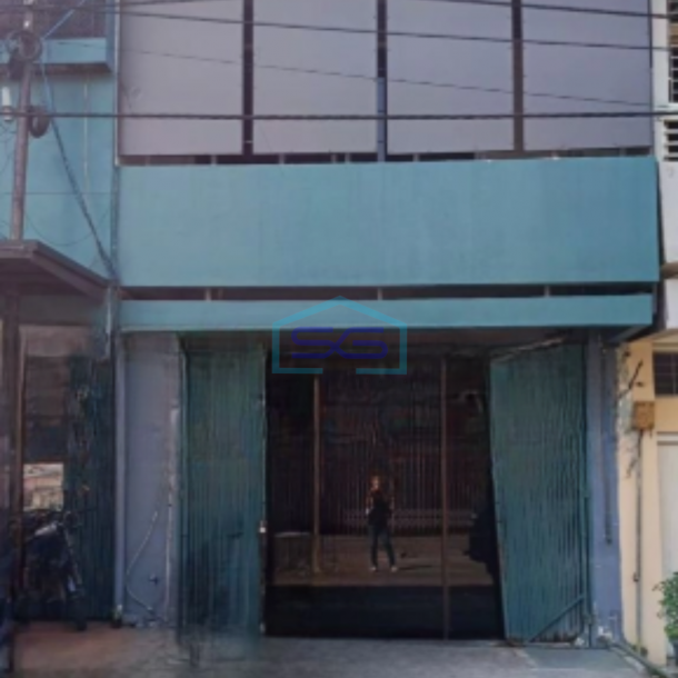 Disewakan Ruko Lokasi Semarang 2 Lantai Luas Tanah 180 m²-3