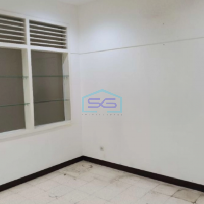 Disewakan Ruko Lokasi Semarang 2 Lantai Luas Tanah 180 m²-2