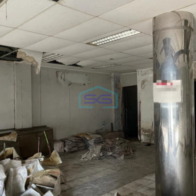 Disewakan Ruko 3 Lantai Luas Tanah 180 m² Lokasi Semarang