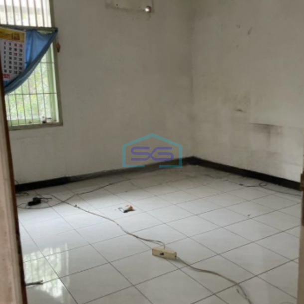 Disewakan Ruko Lokasi Strategis Luas Tanah 355 m² di Semarang-1