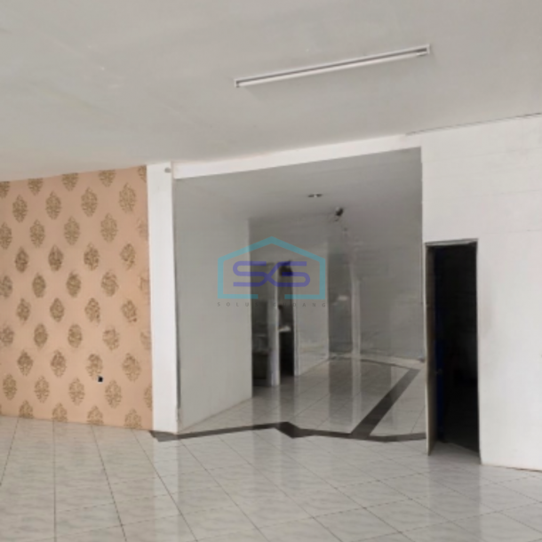 Disewakan Ruko 2 Lantai Luas Tanah 417 m² Lokasi Semarang-4