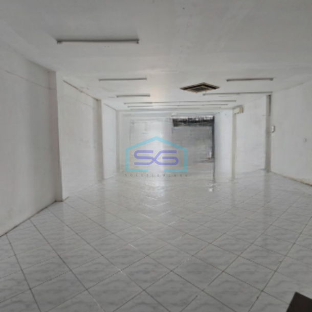 Disewakan Ruko 2 Lantai Luas Tanah 417 m² Lokasi Semarang-3