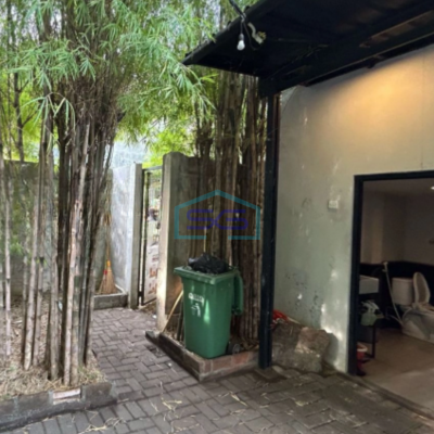 Disewakan Ruang Usaha Sangat Strategis di Majapahit Semarang Luas Tanah 355 m²