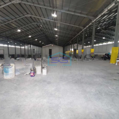 Disewakan Gudang Ada Loading Dock Luas Tanah  13000 m² Lokasi Bebas Banjir di Ngaliyan Semarang