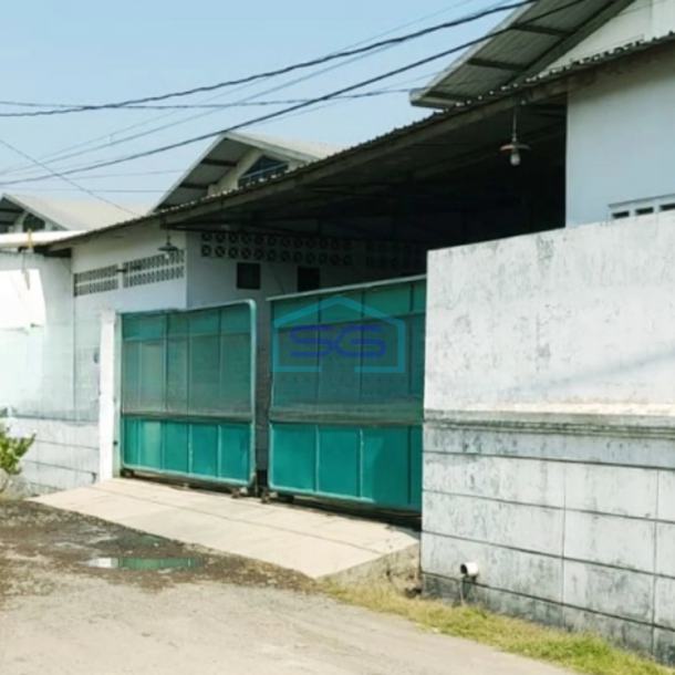 Disewakan Gudang Siap Pakai Luas Tanah  2200 m² Lokasi Sangat Strategis di Terboyo Semarang-1