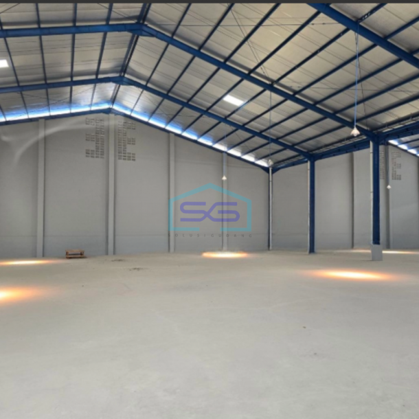 Disewakan Gudang Lokasi Strategis di Semarang Luas Bangunan 1500 m²-1