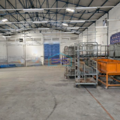 Disewakan Gudang  Lokasi Bebas Banjir Siap Huni di Semarang Tengah Akses Tronton