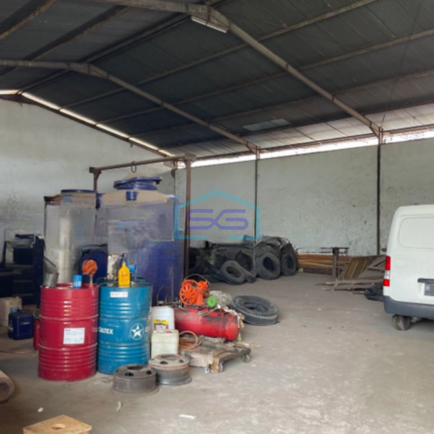 Disewakan Gudang Luas Bangunan  600 m² Lokasi Bebas Banjir di Semarang-2