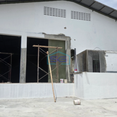 Disewakan Gudang Lokasi Bebas Banjir Luas Bangunan  820 m² di Ngaliyan Semarang-4