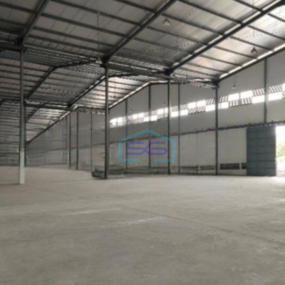 Disewakan Gudang Ada Kantor Luas Bangunan 2520 m² Lokasi Semarang Barat