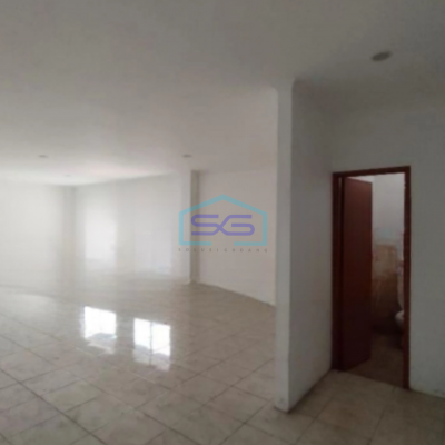 Disewakan Gudang Ada Kantor Luas Bangunan 2520 m² Lokasi Semarang Barat