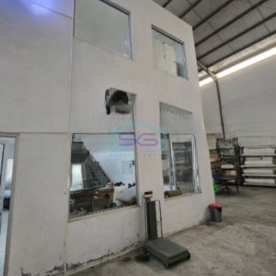 Disewakan Gudang Luas Bangunan  1300 m² Lokasi Ngaliyan Semarang
