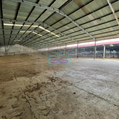 Disewakan Gudang Lokasi Pinggir Jalan Semarang Barat Luas Bangunan 11000 m²