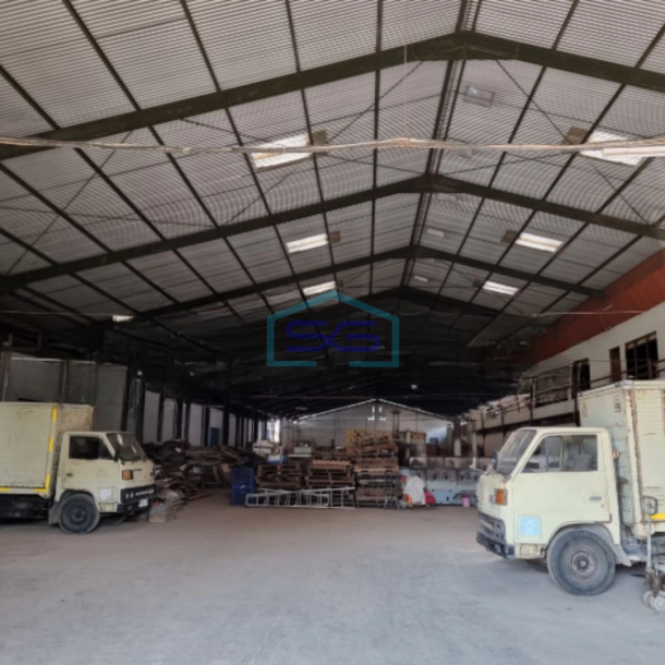 Disewakan Gudang Lokasi Strategis di Semarang-4