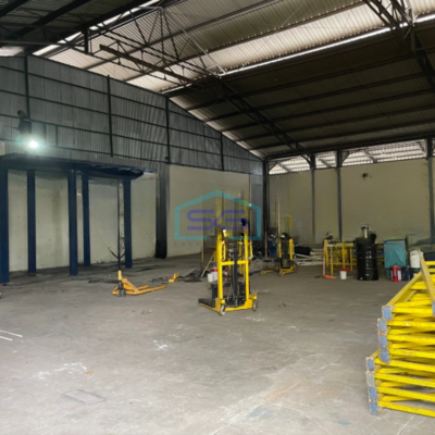 Disewakan Pabrik Lokasi Strategis Luas Bangunan  10500 m² di Bawean Semarang