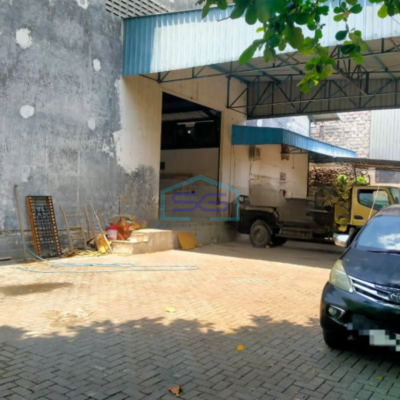Dijual Gudang Lokasi Strategis Luas Bangunan  1500 m² di Ngaliyan Semarang