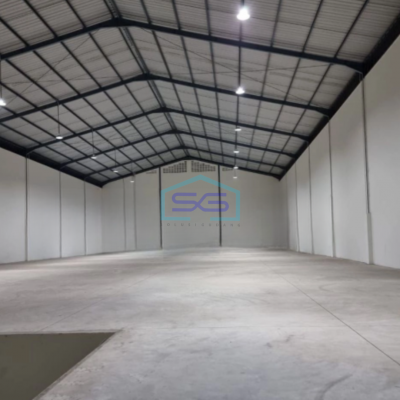 Disewakan Gudang Ada Loading Dock Luas Tanah 1500 m² Lokasi Semarang