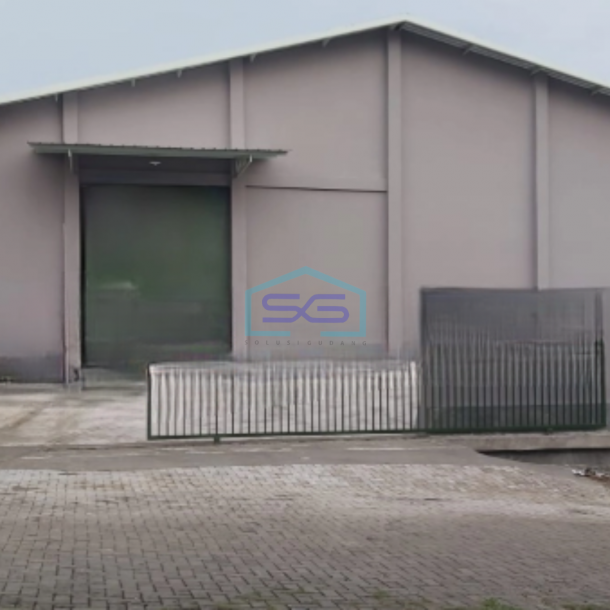 Disewakan Gudang Lokasi Strategis Luas Bangunan  1100 m² di Semarang-2