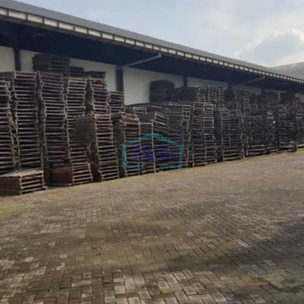 Disewakan Gudang Akses Container Luas Bangunan 5680 m² Lokasi Semarang-3