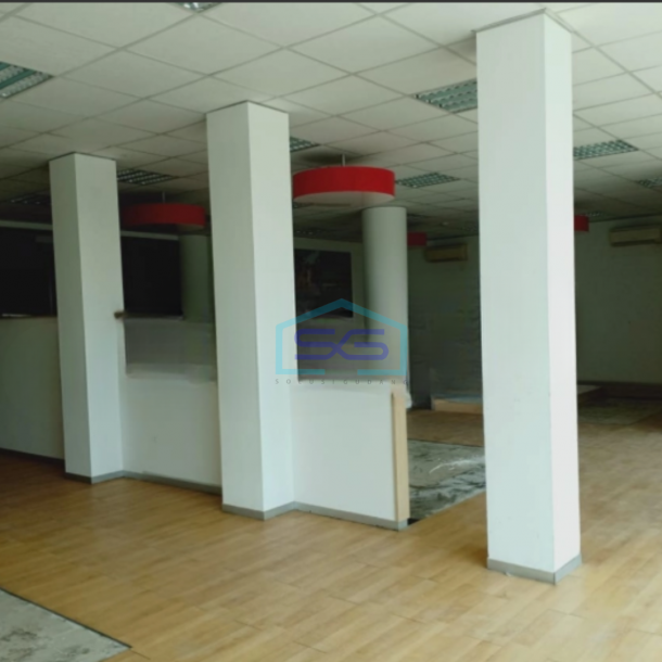 Disewakan Kantor Luas Tanah 791 m² Lokasi Semarang-2