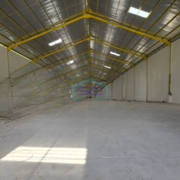 Disewakan Gudang Ada Kantor Luas Bangunan 1200 m² di Ngaliyan Semarang-2