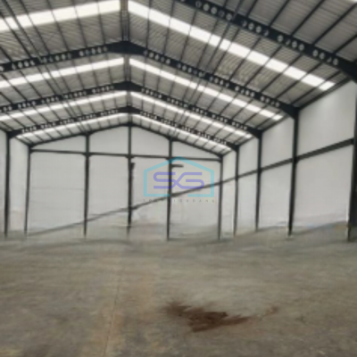 Disewakan Gudang Ada Kantor Luas Bangunan 813 m² Lokasi Ngaliyan Semarang
