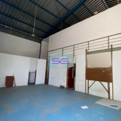 Disewakan Gudang Siap Pakai Luas Bangunan 612 m² Lokasi Ngaliyan Semarang
