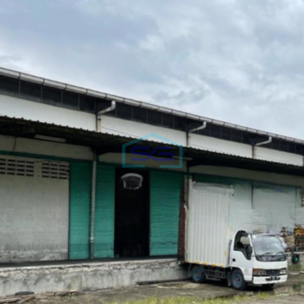 Disewakan Gudang Ada Laoading Dock Luas Bangunan  2100 m² Lokasi Semarang Barat-2