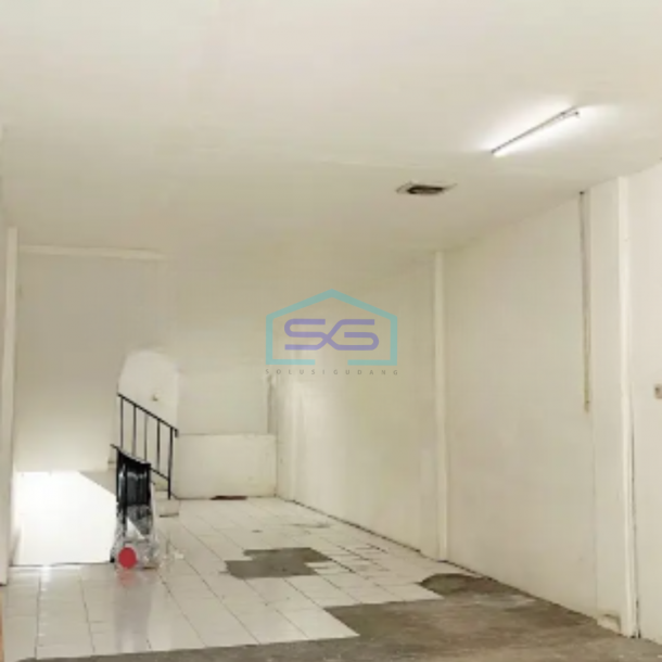 Disewakan Ruko Lokasi Strategis Akses Container di Tubagus Angke Jakarta Barat-4