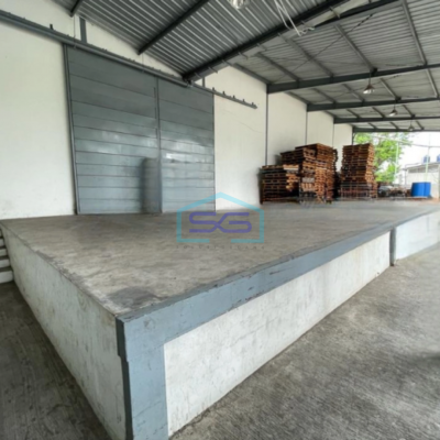 Disewakan Gudang Ada Loading Dock Luas Bangunan 7800 m² Lokasi Semarang Barat