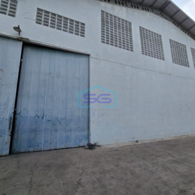 Disewakan Gudang Luas Tanah 2000 m² Lokasi Strategis di Ngaliyan Semarang