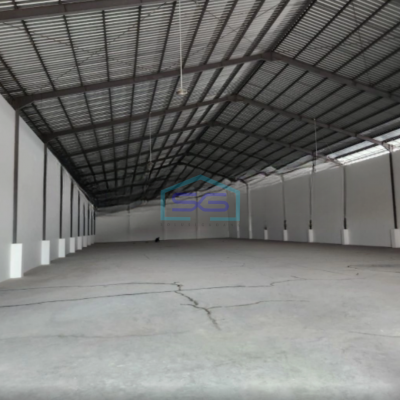 Disewakan Gudang Luas Bangunan  1550 m² Lokasi Strategis di Semarang Barat