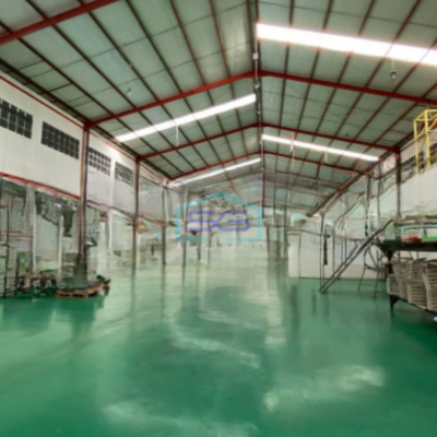 Disewakan Gudang Ada Loading Dock Lokasi Strategis di Semarang Barat Siap Pakai