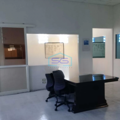 Disewakan Gudang Ada Loading Dock Lokasi Strategis di Semarang Barat Siap Pakai