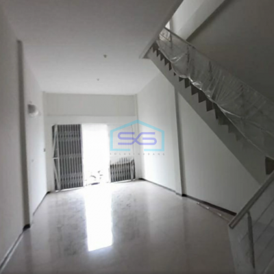 Disewakan Ruko Luas Bangunan  204 m² Lokasi Semarang-4