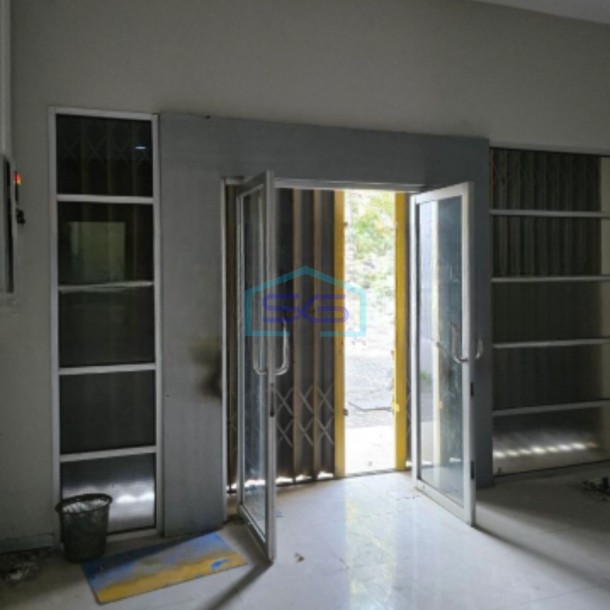 Dijual Ruko Bagus Luas Bangunan  222 m² Lokasi Candisari Semarang-2