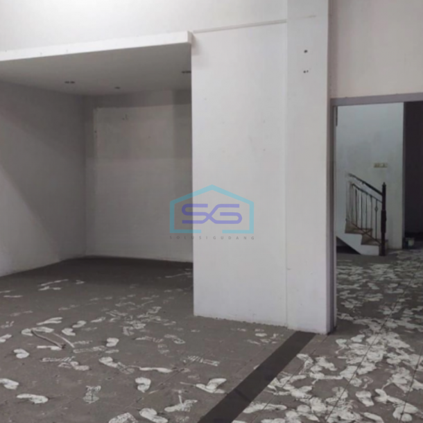 Disewakan Ruko Luas Tanah  200 m² Lokasi Semarang-2