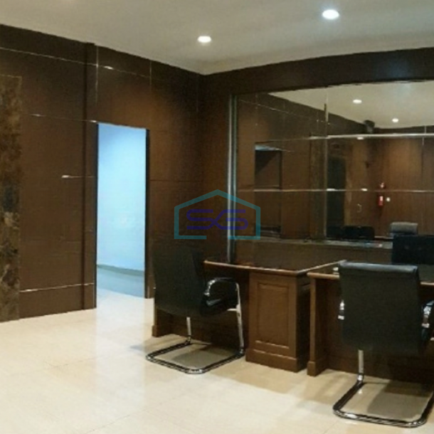 Disewakan Ruko Luas Tanah 299 m² Lokasi Semarang-2