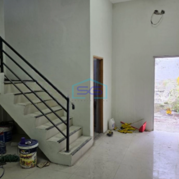 Disewakan Ruko 3 Lantai Luas Bangunan 222 m² Lokasi Candisari Semarang-4